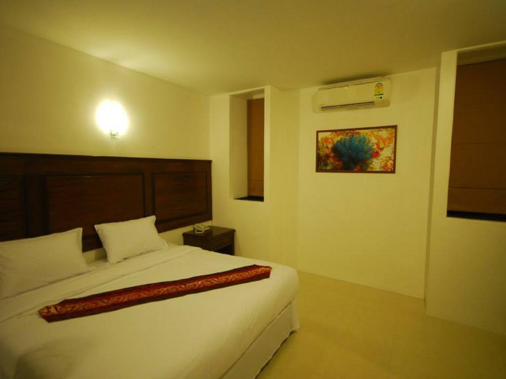 Patong Budget Rooms Kamer foto
