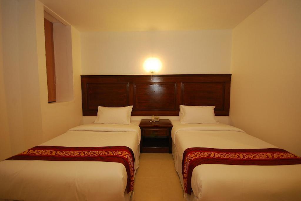 Patong Budget Rooms Buitenkant foto