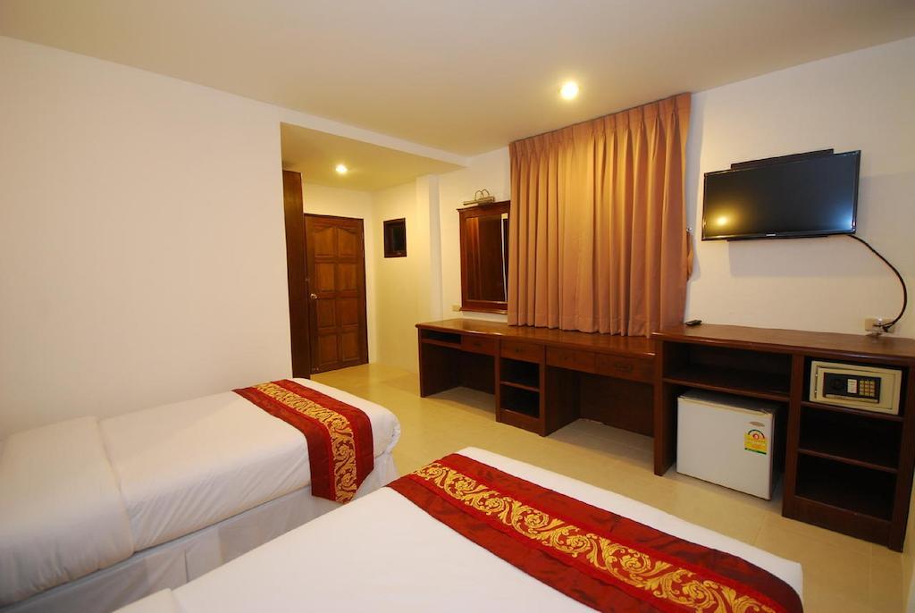 Patong Budget Rooms Buitenkant foto