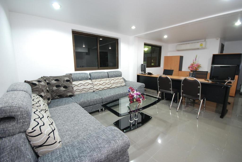 Patong Budget Rooms Buitenkant foto
